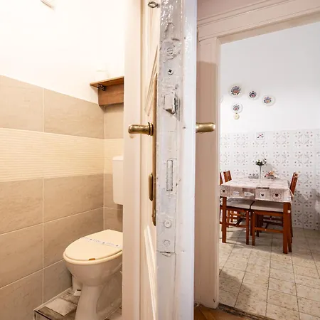 Bpr W21 Retro With Balcony דירה
