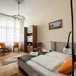 Διαμέρισμα Bpr W21 Retro With Balcony