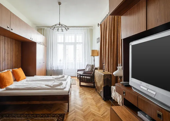 Bpr W21 Retro With Balcony Appartement *